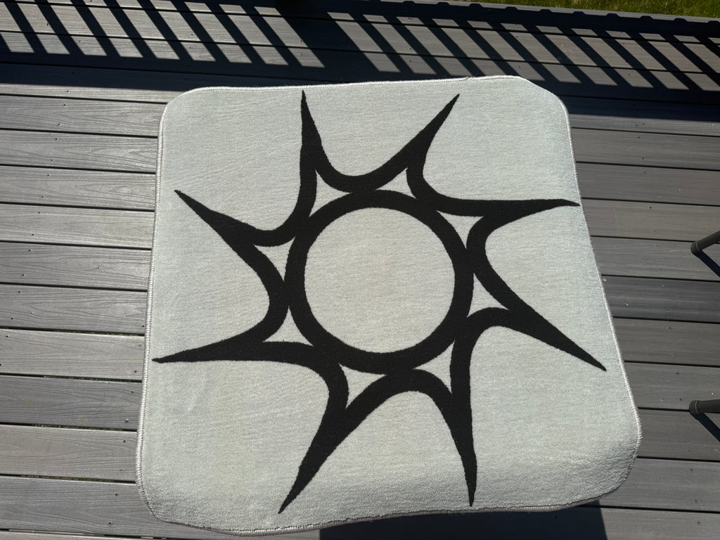 FLAT ROBLOX RUG - Gray